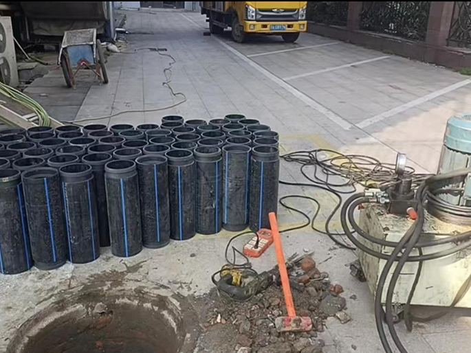 五台PE置换管厂家 DN315置换管 非开挖管短管置换